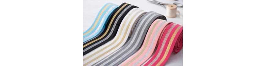 Undertøjselastik med guld og sølv striber – elastik til undertøj